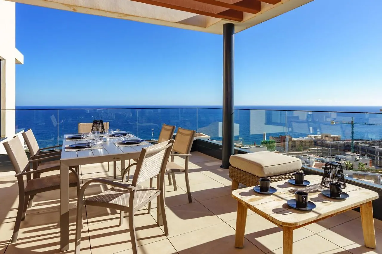 Middel Views Penthouse With Private Pool By Costarentals - Ref 154 Fuengirola 0*,  Spagna