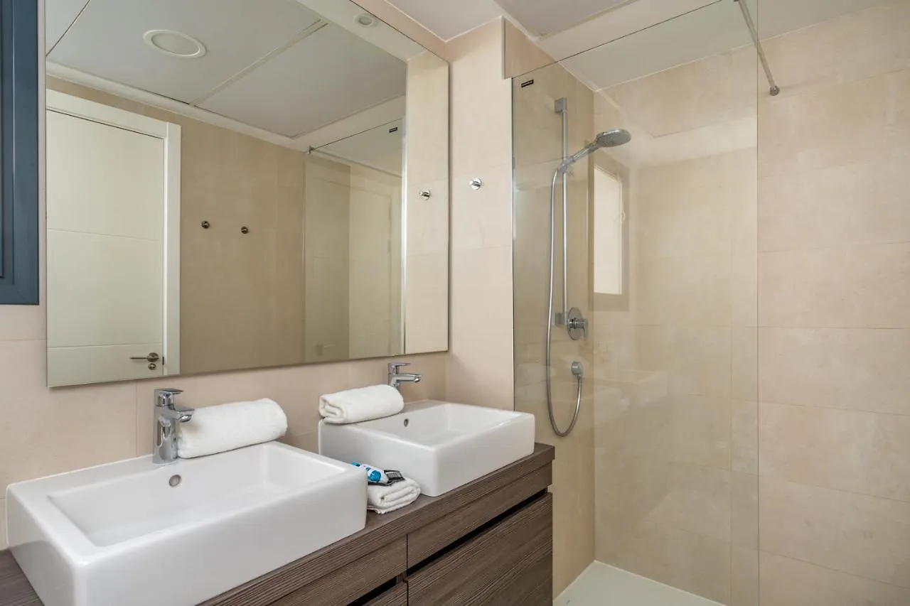 Middel Views Penthouse With Private Pool By Costarentals - Ref 154 Fuengirola 0*,