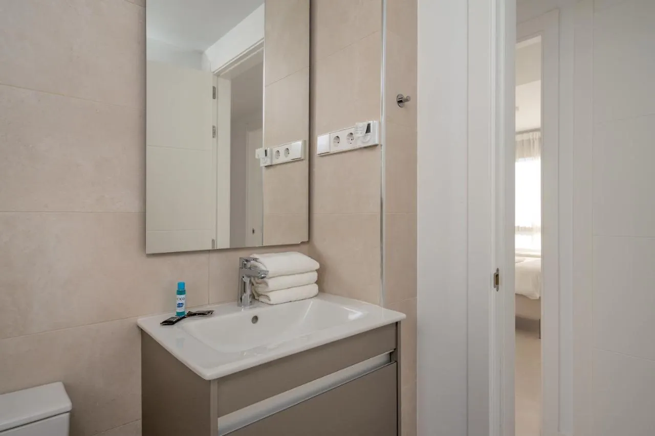 Middel Views Penthouse With Private Pool By Costarentals - Ref 154 Fuengirola 0*,  Spain